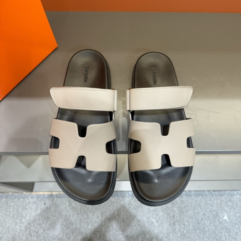 H**mes slippers